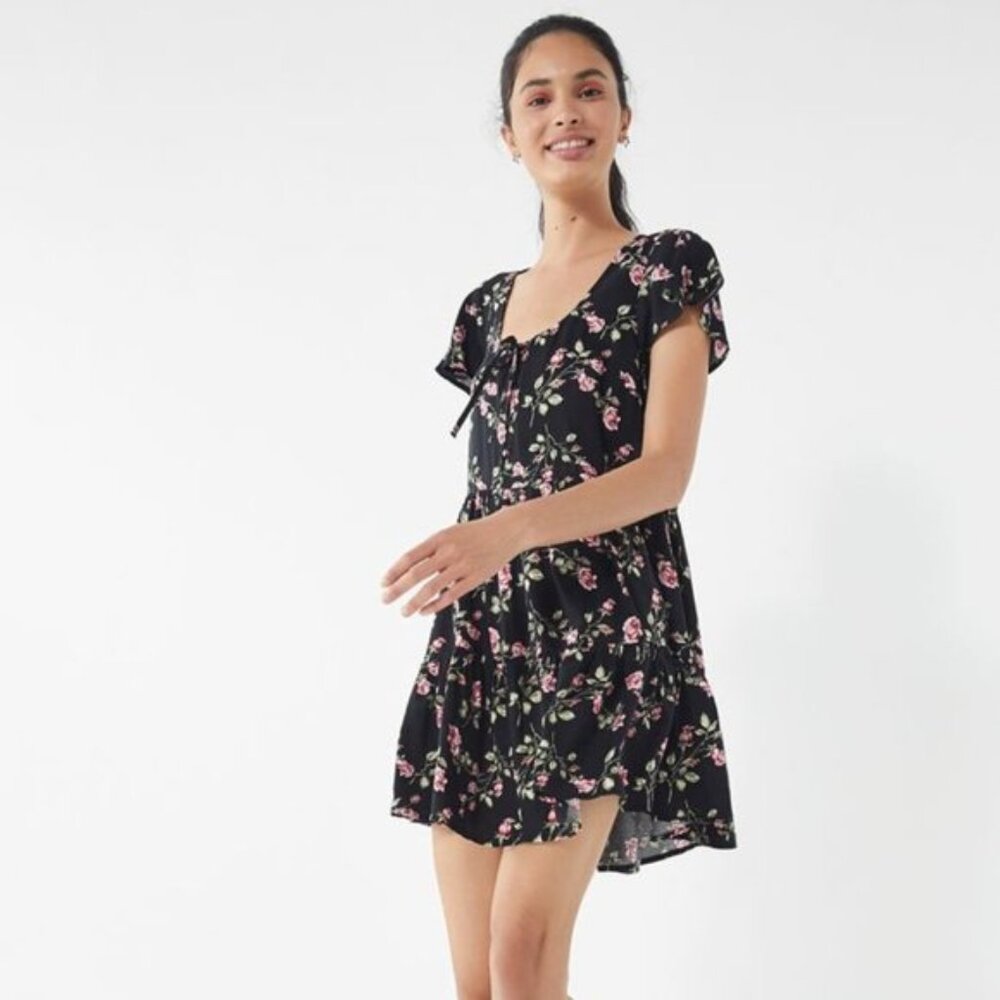 Urban Outfitters - Floral Tiered Babydoll Dress - SM
